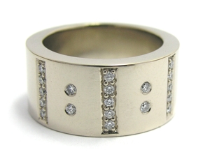 Alliance diamants or blanc 18 carats