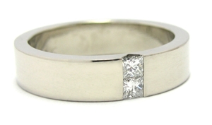 Bague homme diamants  taille princesse
