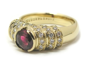 Bague rubis et diamants modèle Opéra