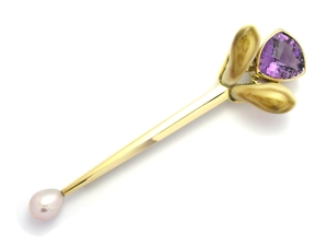 Broche trophée de chasse - dent de cerf