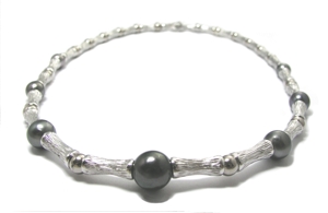 Collier bambou or gris