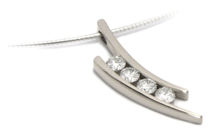 Pendentif diamants de joaillier créateur.