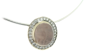 Pendentif quartz rose.