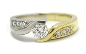 Solitaire diamant en platine et en or jaune